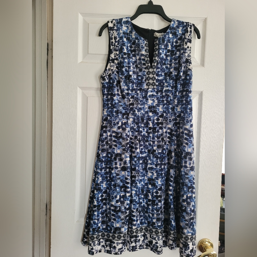 White House Black Market Blue and Black Patterned Women's Dress